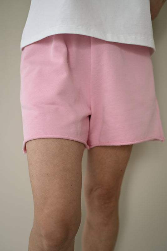 Sally shorts in candy pink