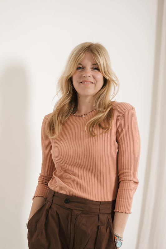 Tina Ripp Shirt in make-up