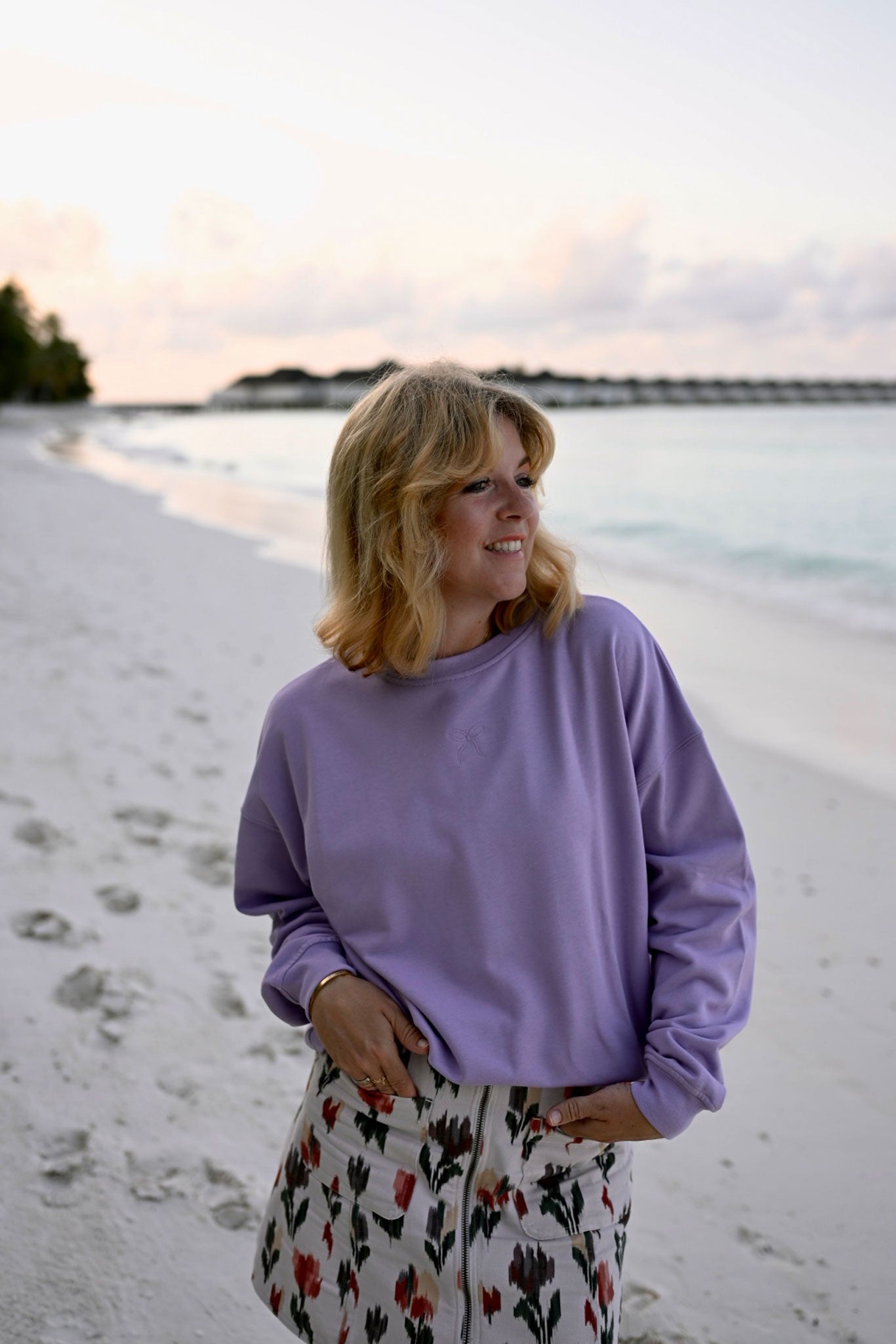 Emma sweater in lilac with little bow embroidery