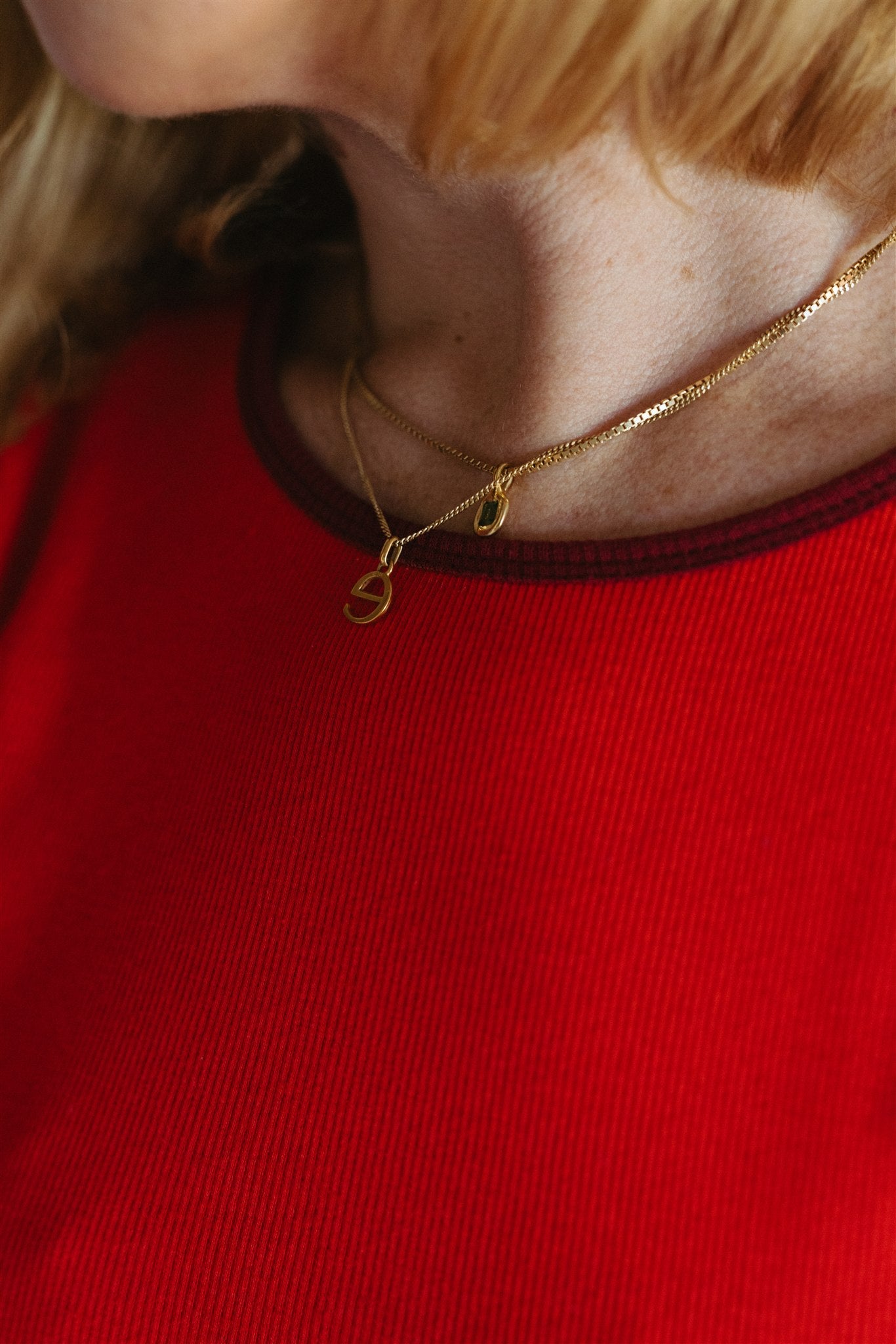 Tammo longsleeve in red and burgundy